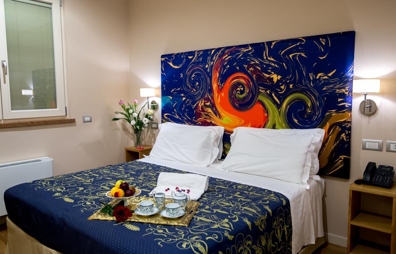 Dolcedorme Garni Hotell Parma Exteriör bild